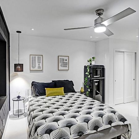 Stylish Luxury Tropical Junior Suite Fort Lauderdale Exterior photo